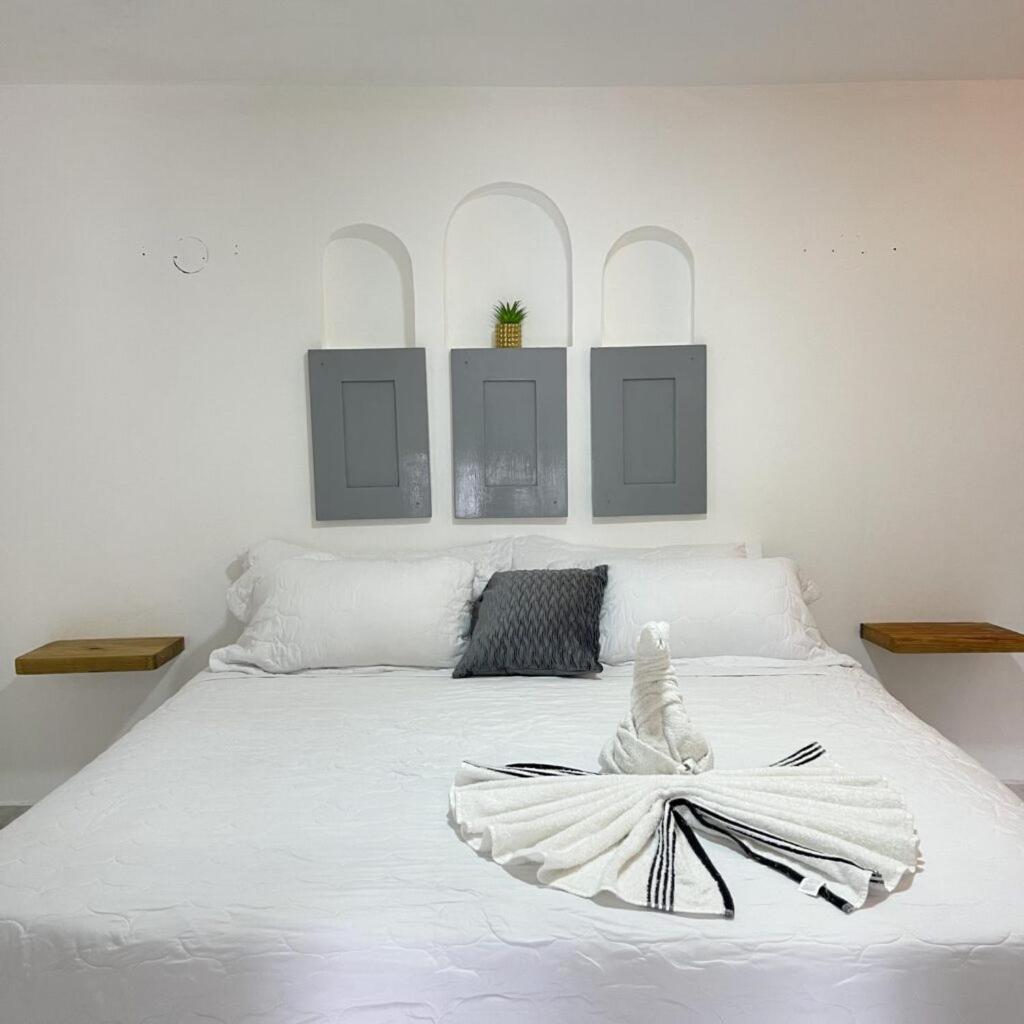 Hummingbird Cabarete Aparthotel Exterior photo